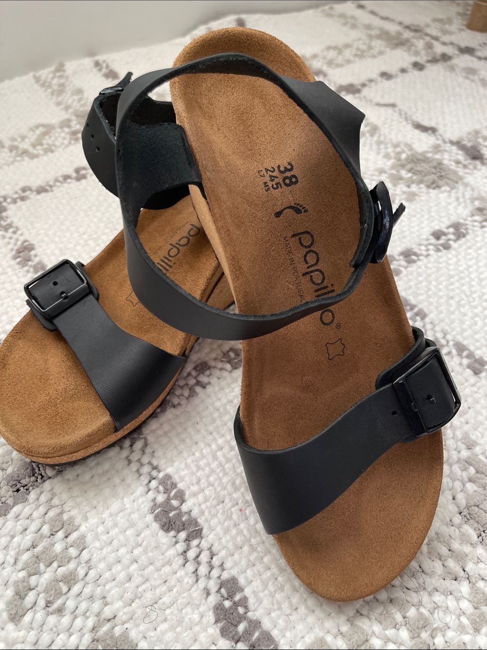 Birkenstock Black Strappy Women's Sandals with Buckles